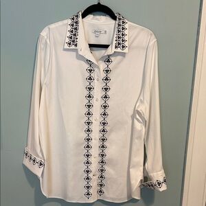 Chico’s Crisp White Blouse